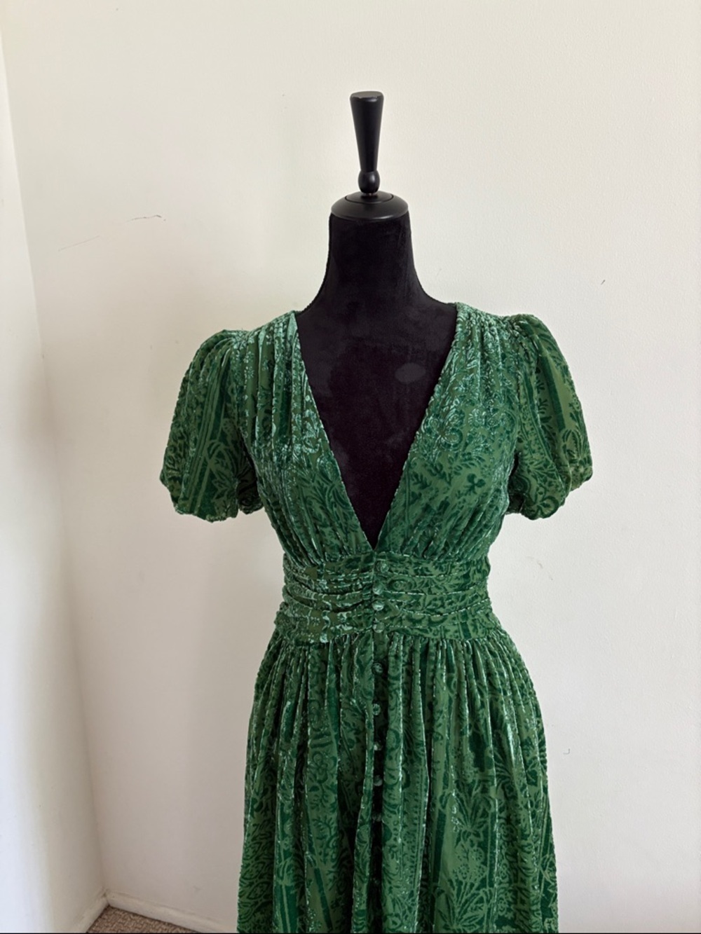 ANTHROPOLOGIE Katerina Velvet Button Front Maxi Dress Size 0 Whimsy Whimsigoth - Picture 11 of 13